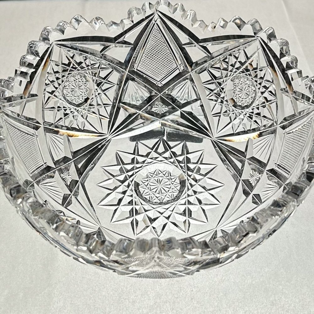 Brilliant Period Cut Glass | 7” Nappy Bowl | Vintage Cut Glass - Picture 7 of 10